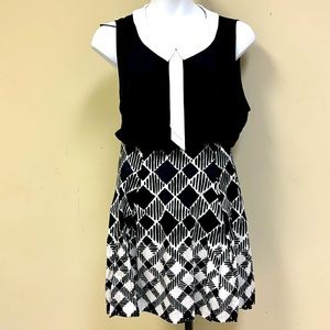 Plus size black skirt set